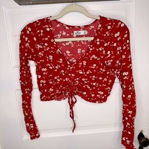 Hollister Long Sleeve Cropped Red Flower Blouse